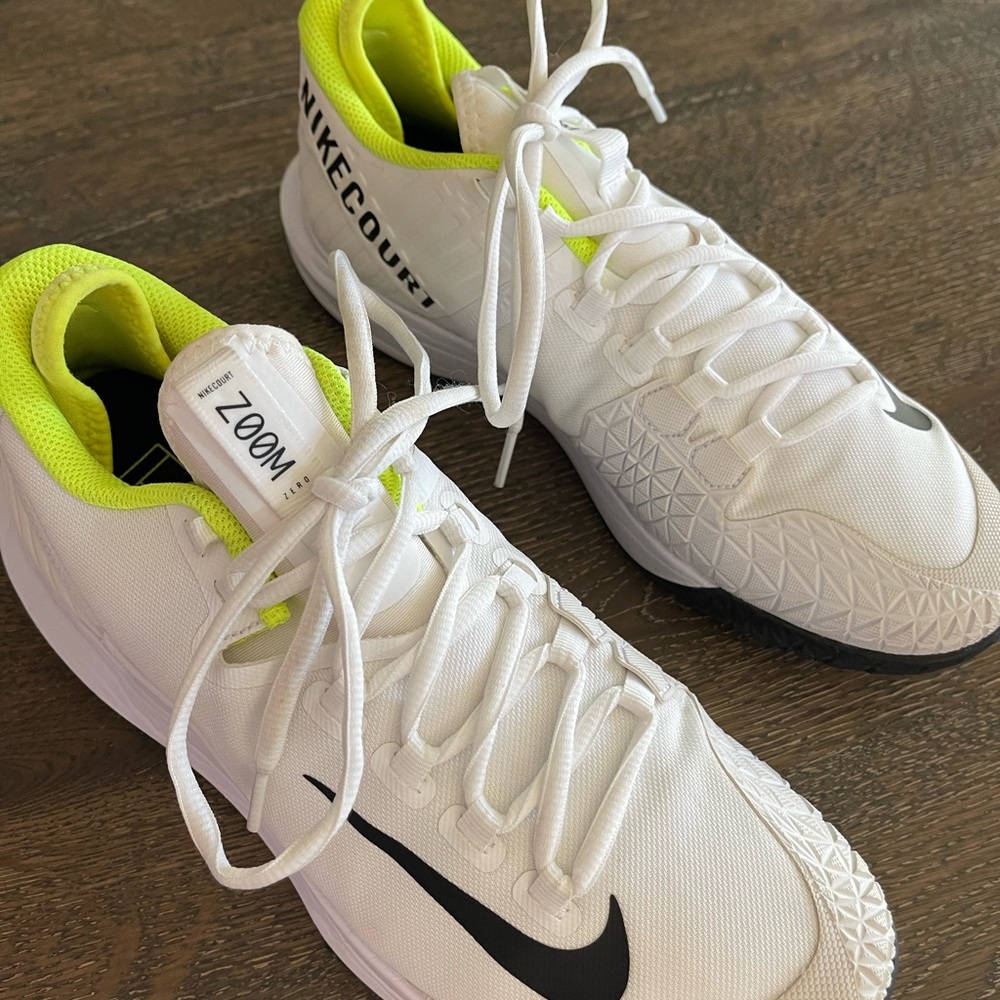 Nike Court Zoom Tennis Shoes